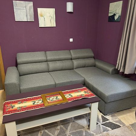Grand Monastery Hotel Apartments بامبوروفو المظهر الخارجي الصورة