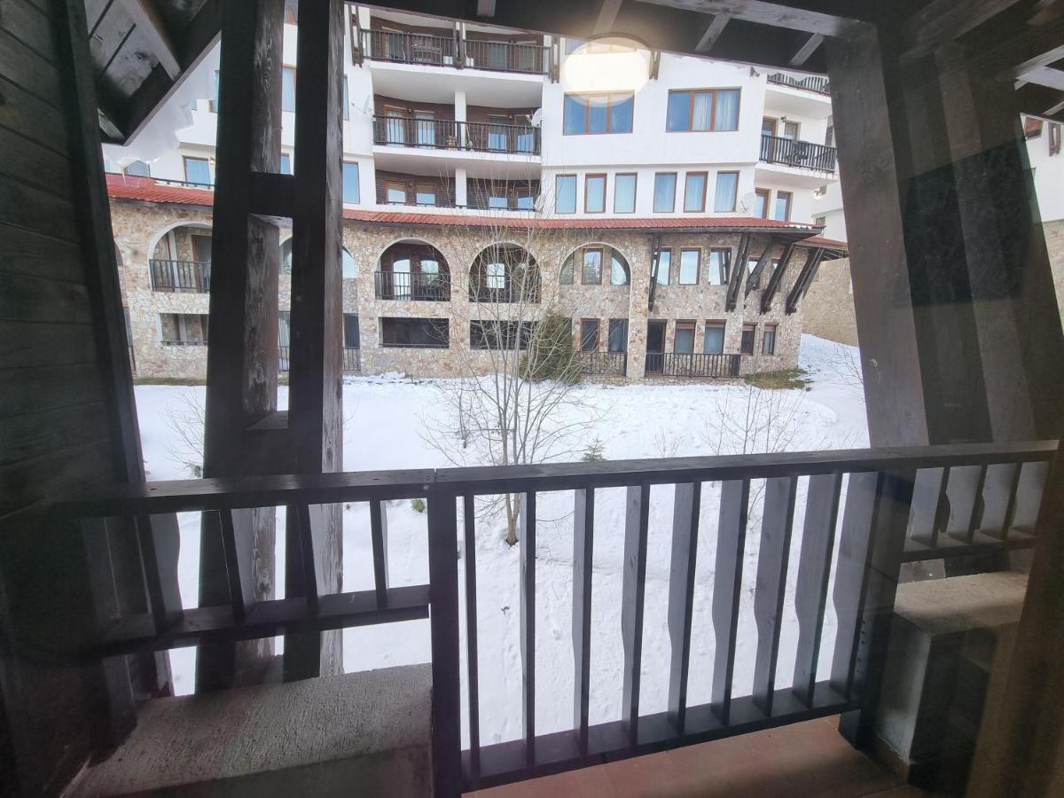 Grand Monastery Hotel Apartments بامبوروفو المظهر الخارجي الصورة
