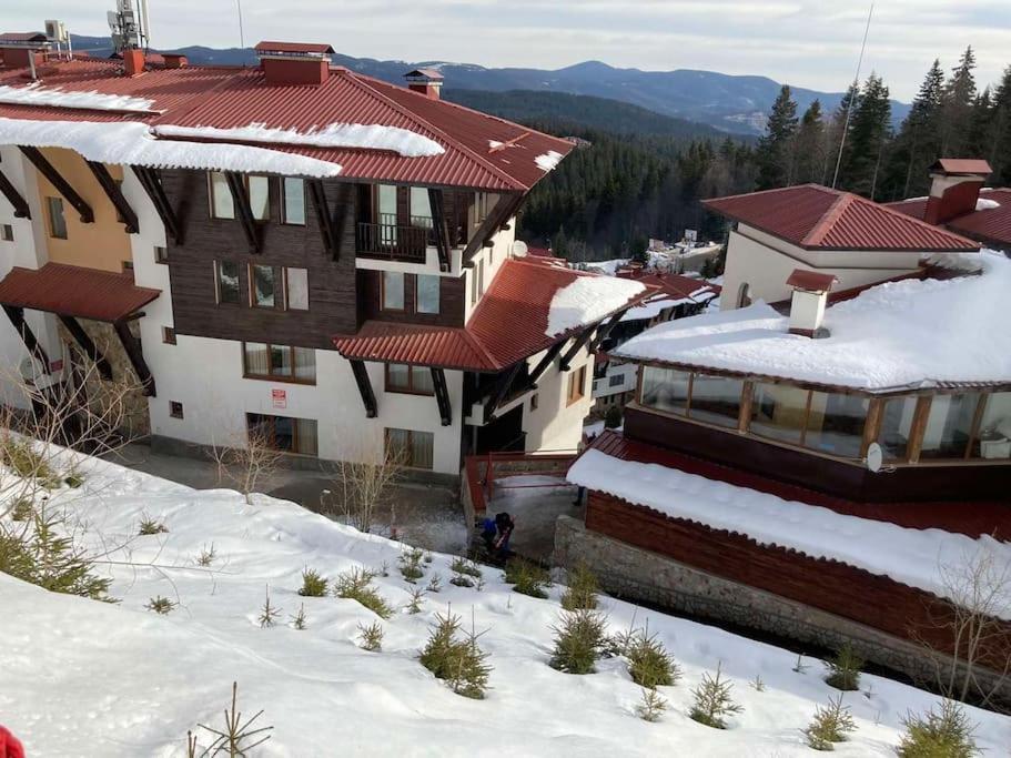 Grand Monastery Hotel Apartments بامبوروفو المظهر الخارجي الصورة