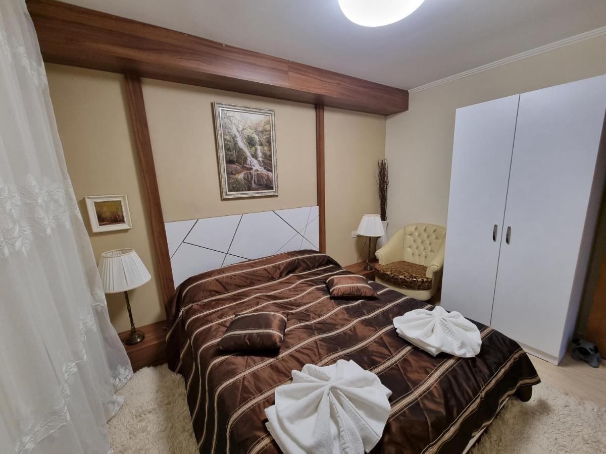 Grand Monastery Hotel Apartments بامبوروفو المظهر الخارجي الصورة